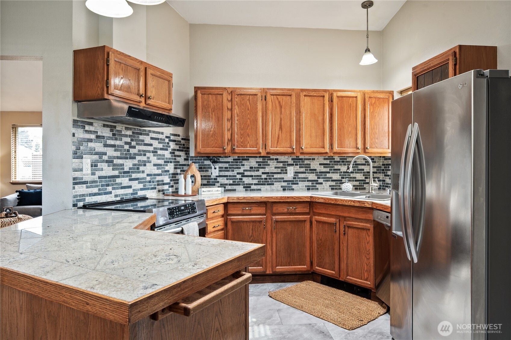 412 Eighth Street Property Photo 11