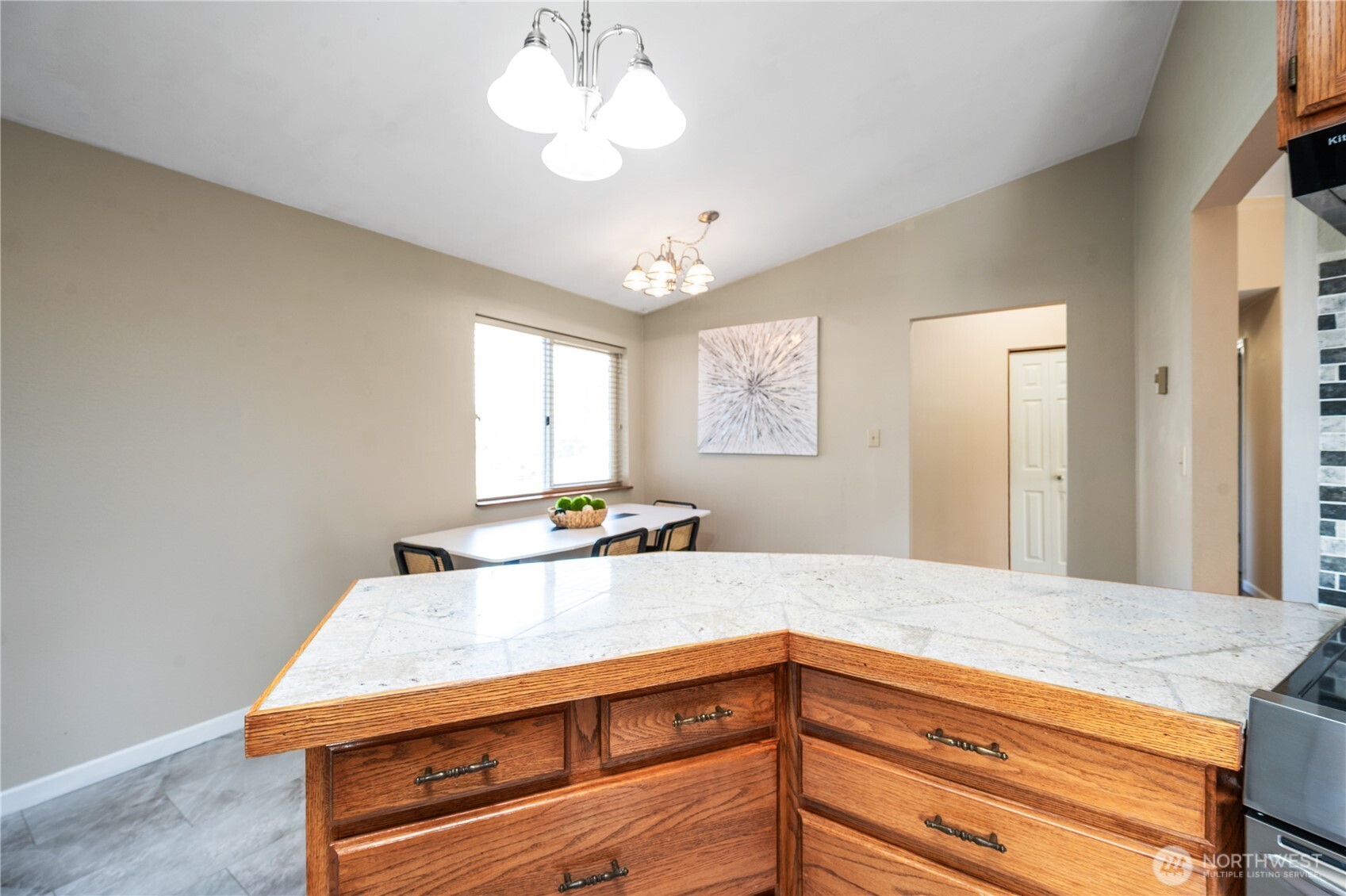 412 Eighth Street Property Photo 14