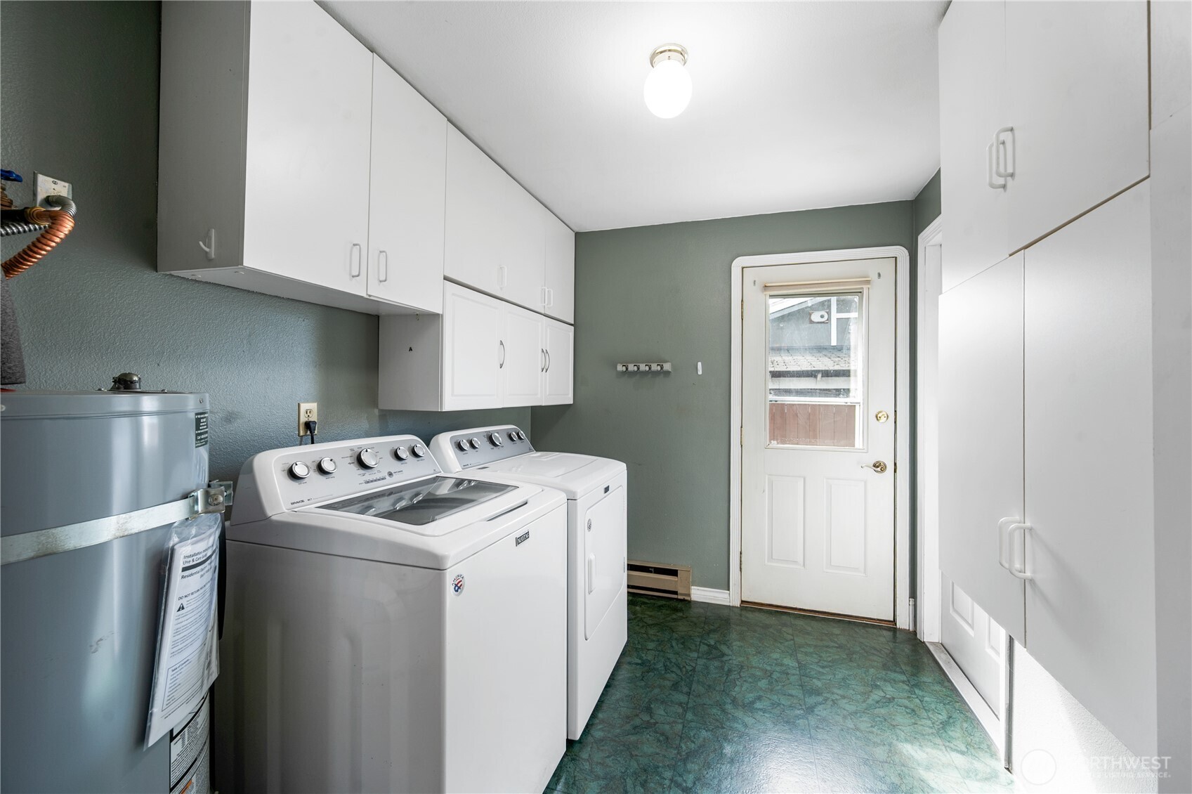 412 Eighth Street Property Photo 21