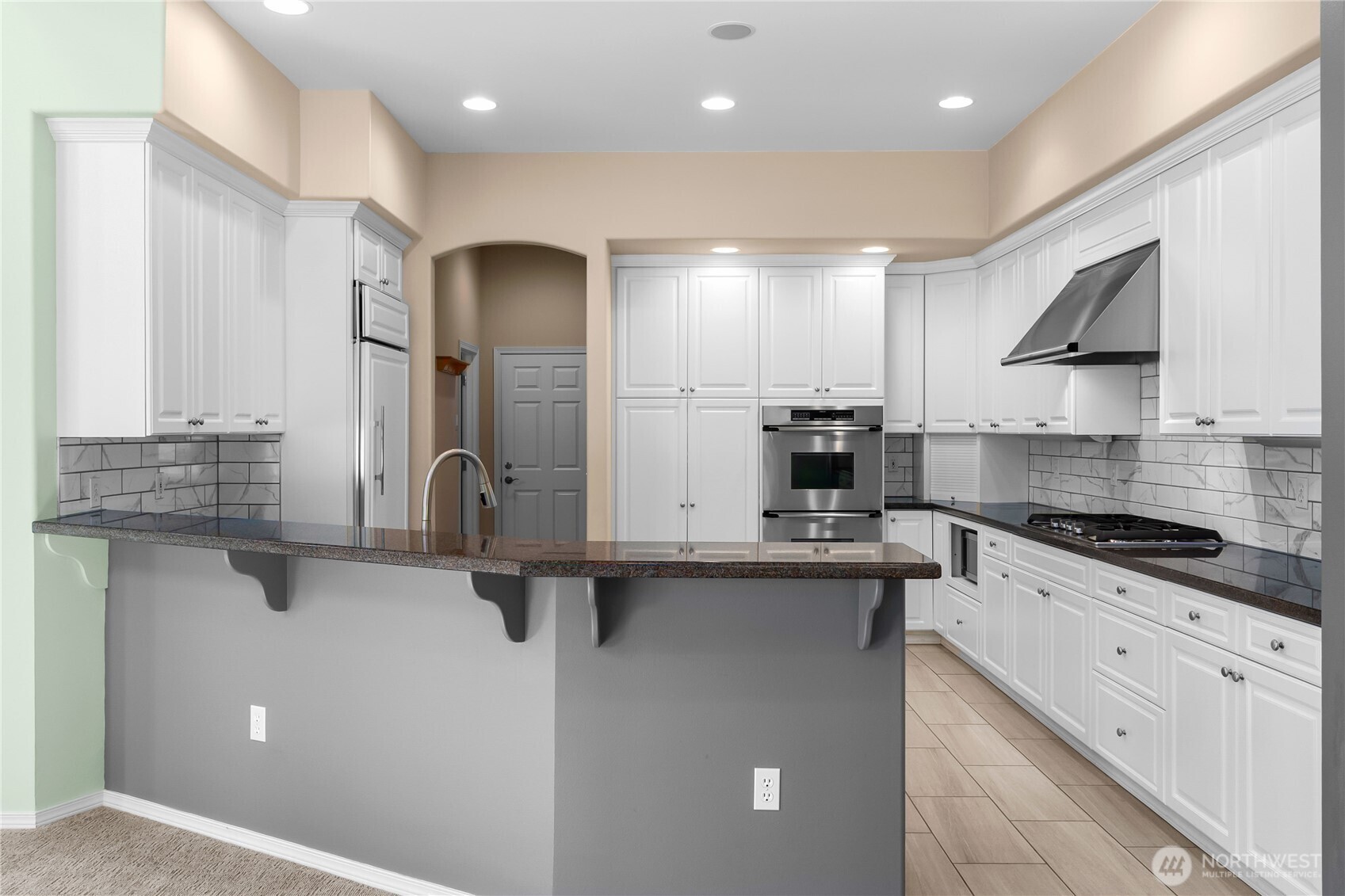 3709 Prestwick Lane Property Photo 13