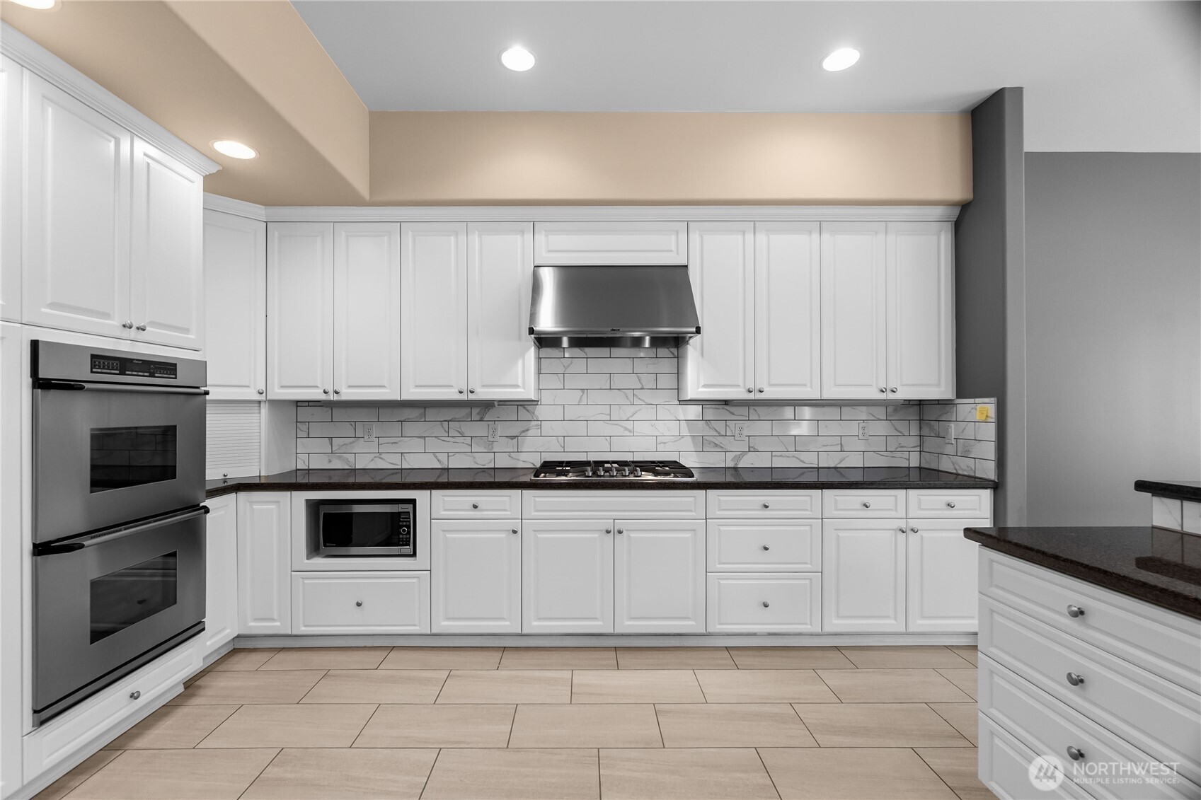 3709 Prestwick Lane Property Photo 16
