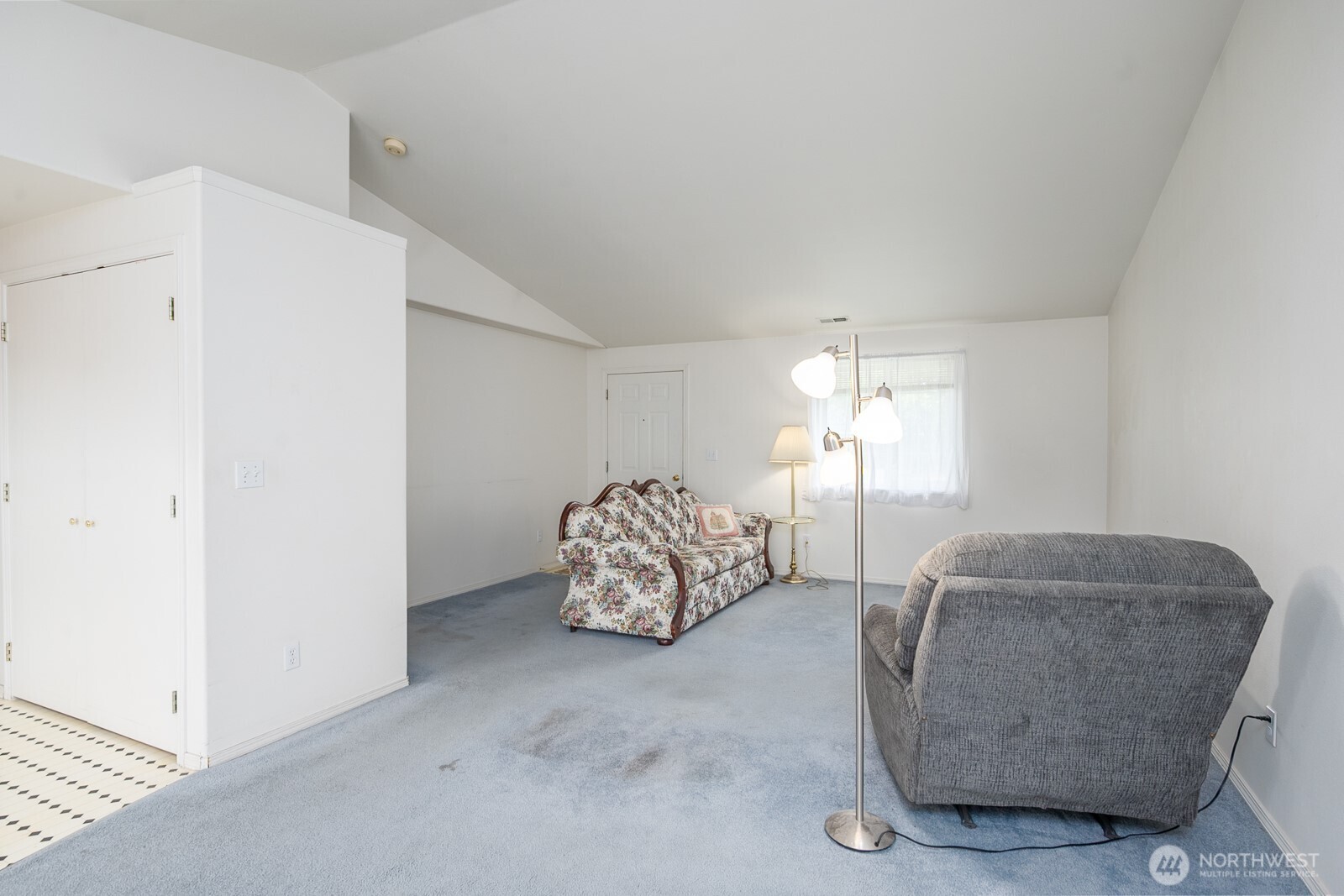 1204 E Hayden Drive Property Photo 11