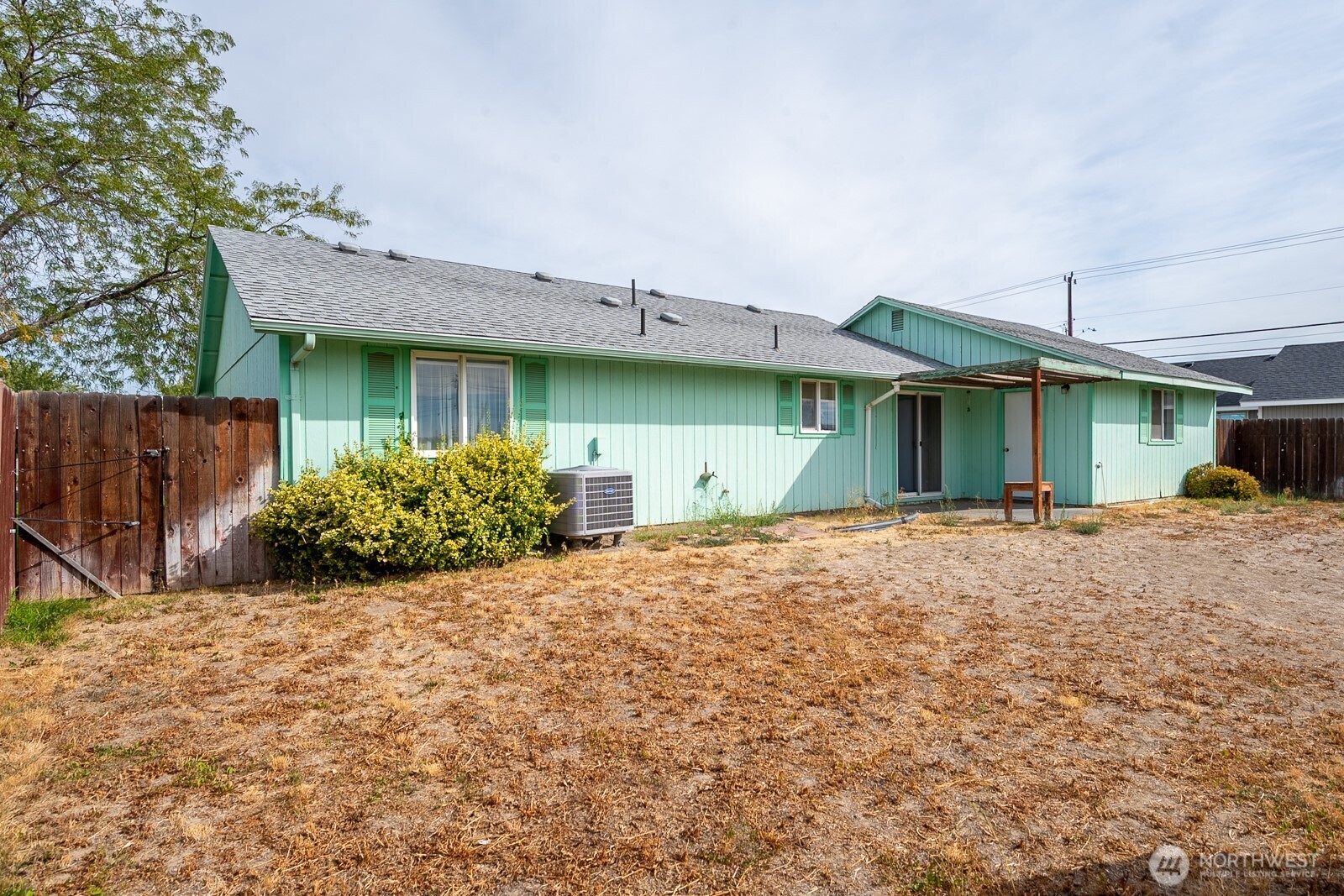 1204 E Hayden Drive Property Photo 23