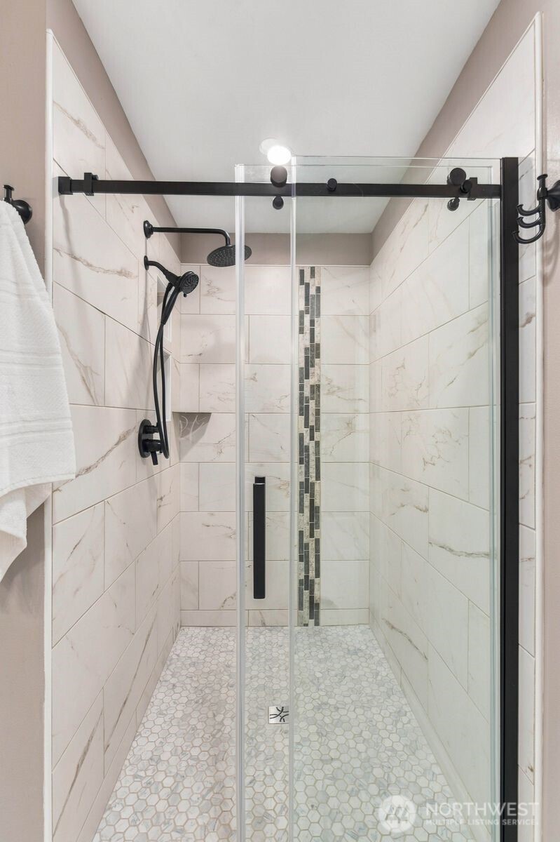 23560 Brixton Place Property Photo 21