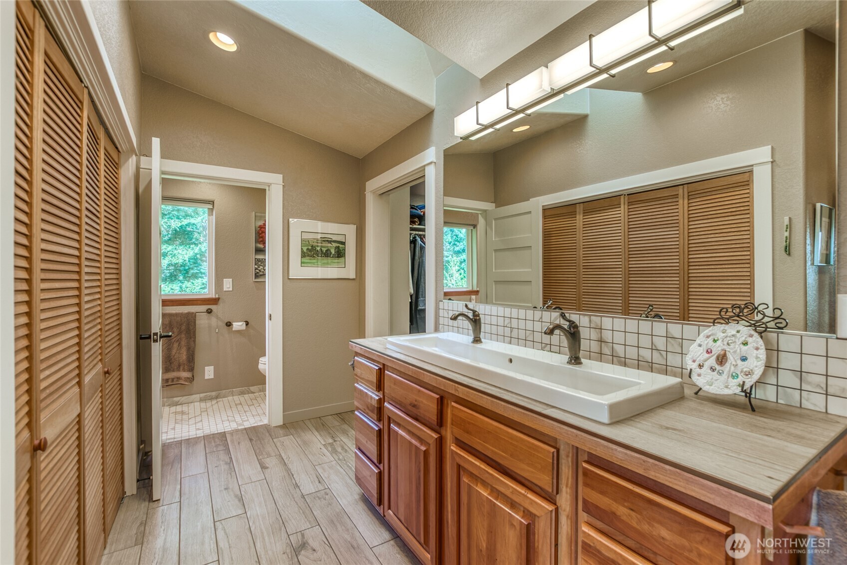 154 Walker Drive Property Photo 14