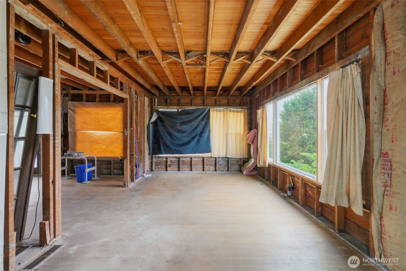 5101 S Park Avenue Property Photo 10