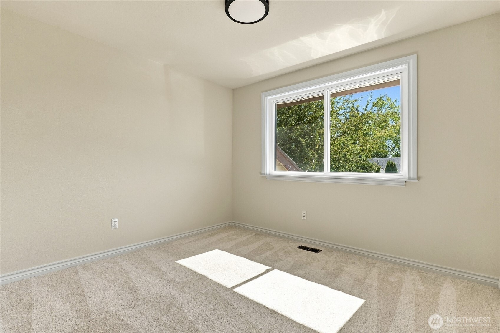13109 Ne 137th Place Property Photo 16