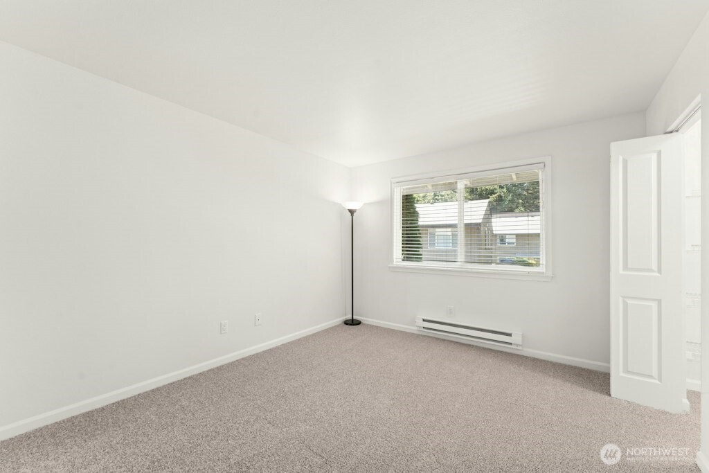 6111 N 16th Street M-108 Property Photo 17