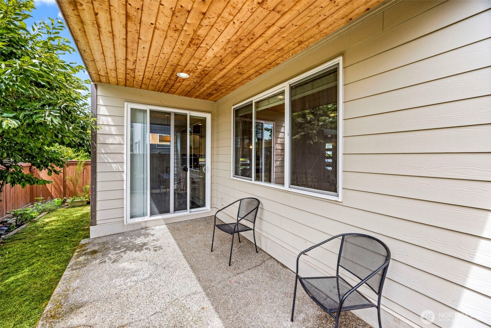 3706 193rd Place Property Photo 32