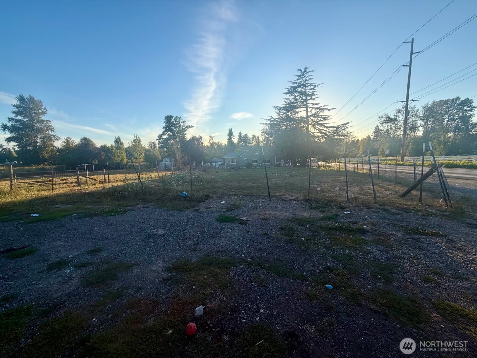 9602 Waller Road Property Photo 5
