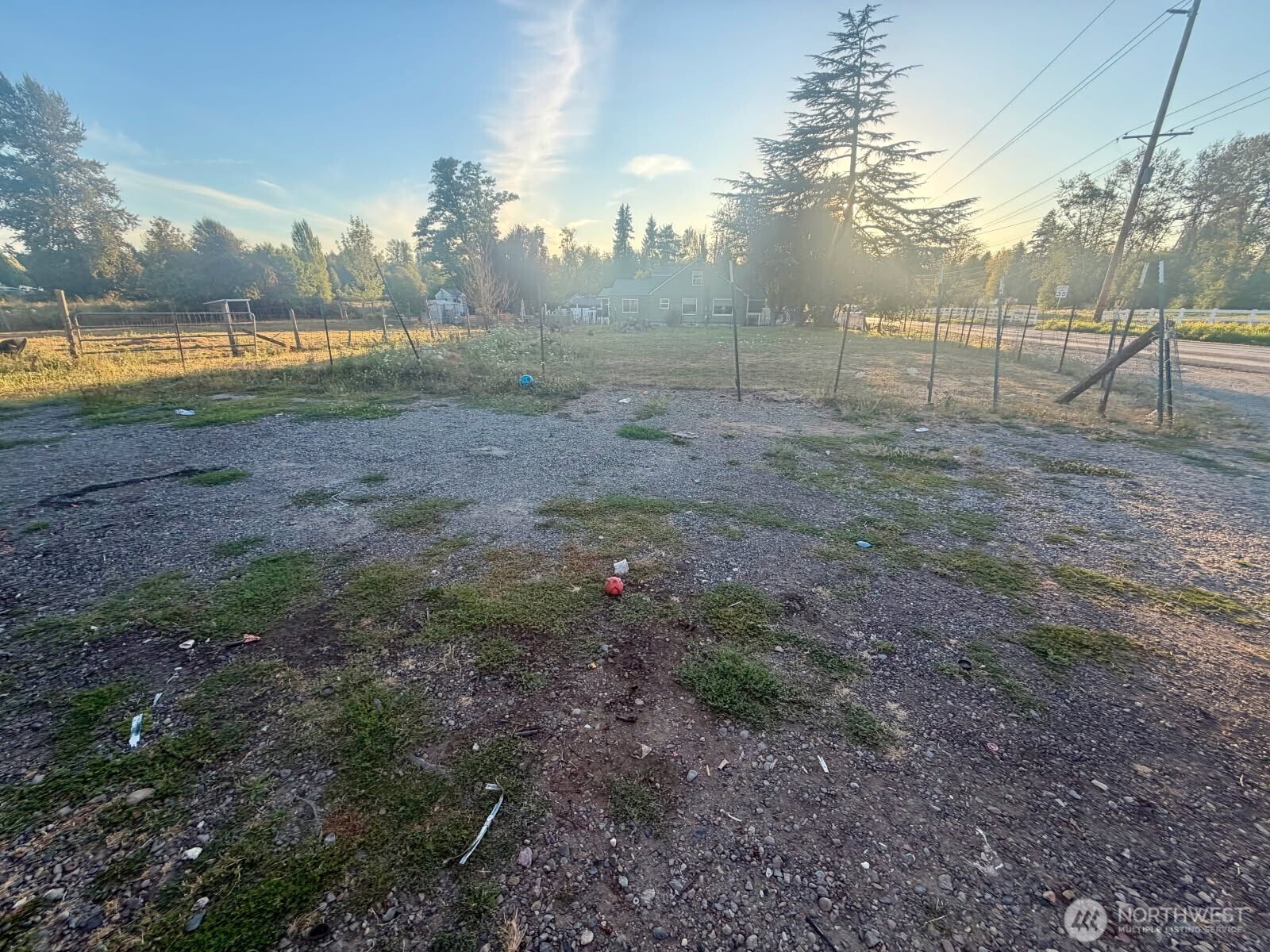 9602 Waller Road Property Photo 6