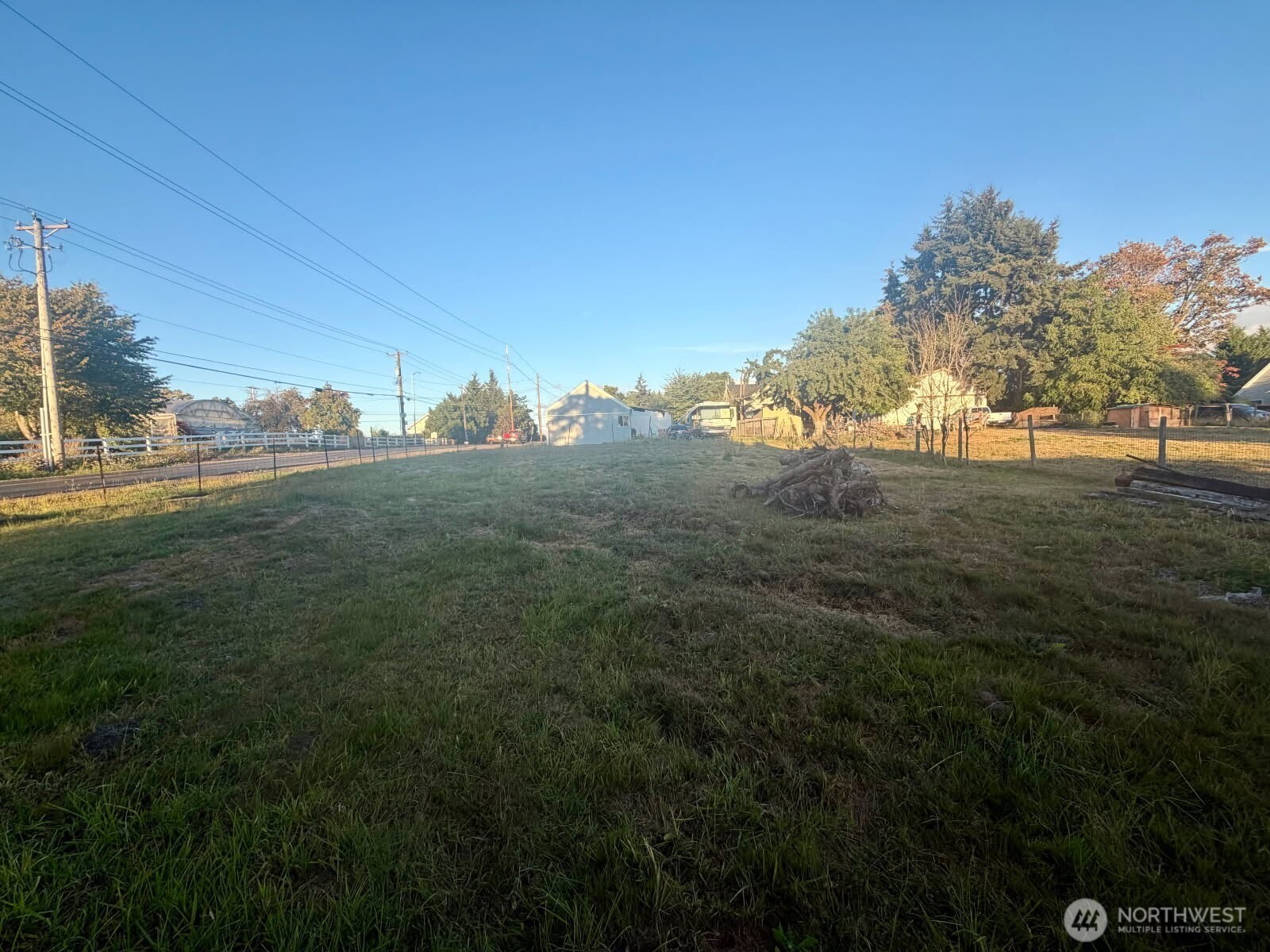9602 Waller Road Property Photo 12