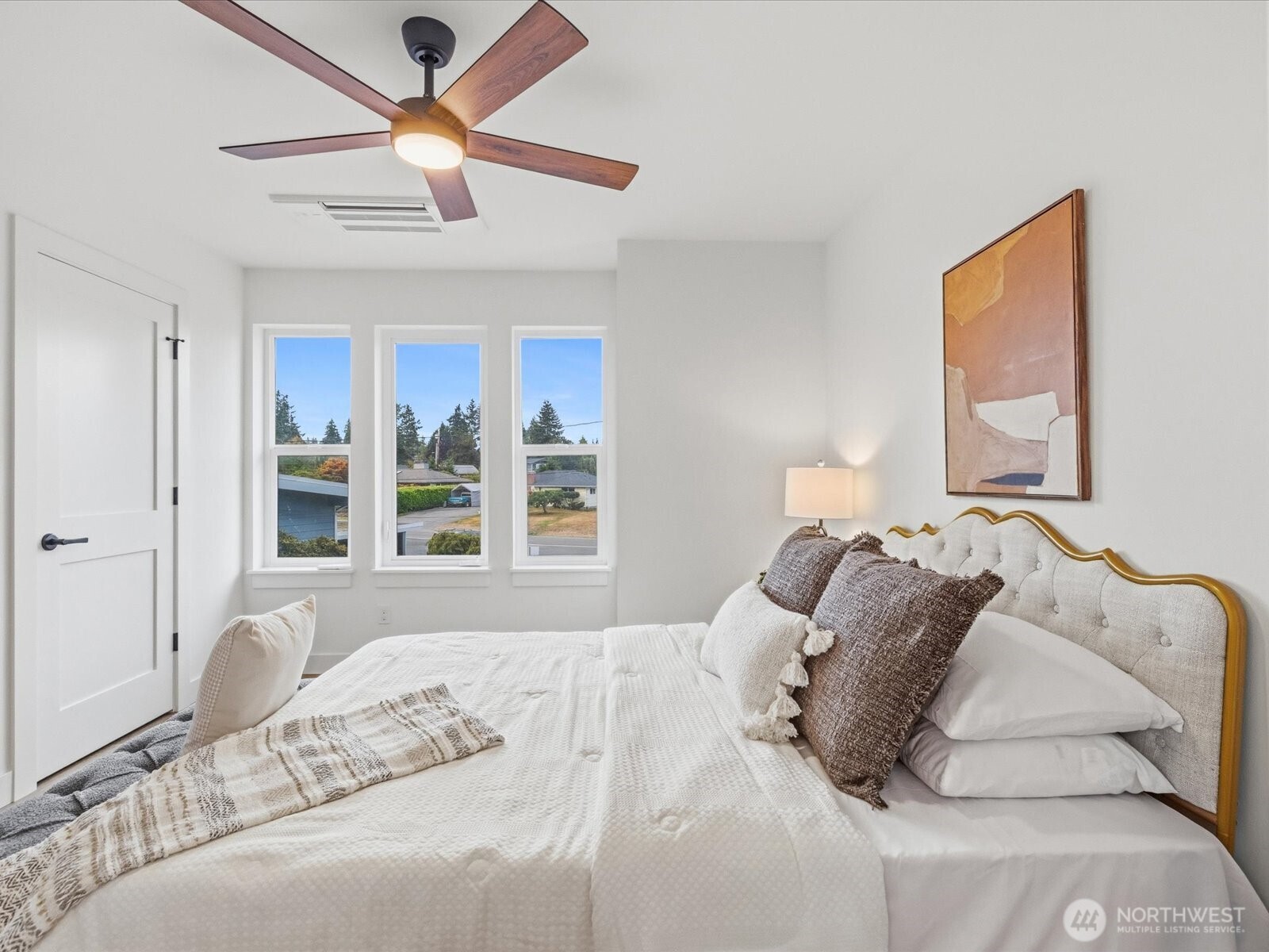 817 Olympic Boulevard B Property Photo 27