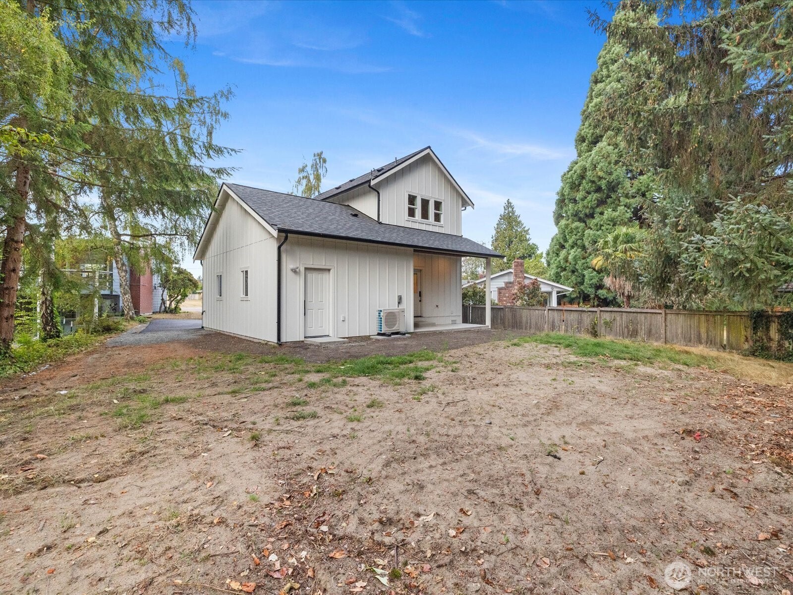817 Olympic Boulevard B Property Photo 34