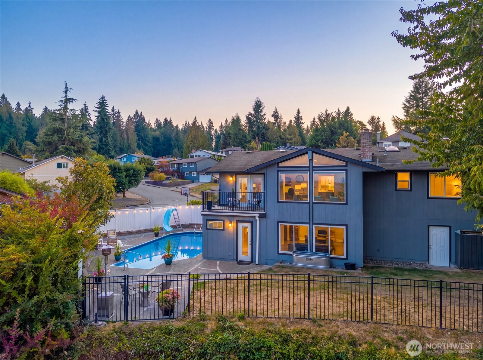 2925 Panaview Blvd Property Photo 1