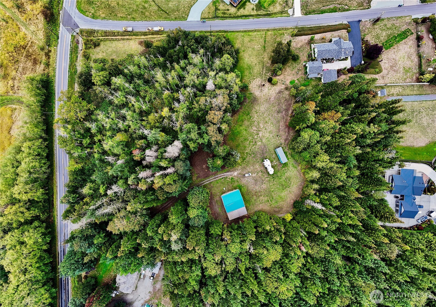 347 Utsalady Road Property Photo 3