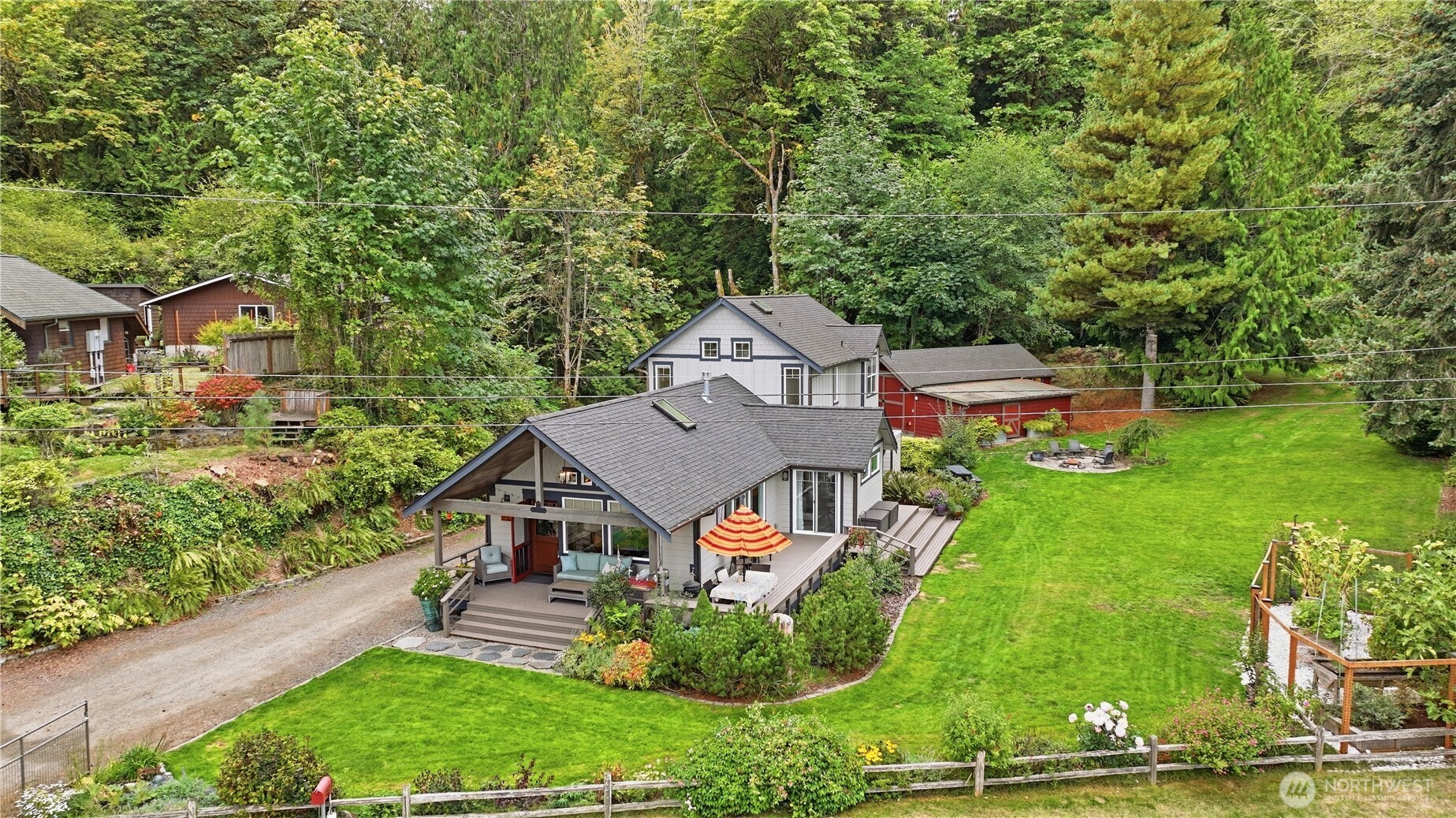 9312 Glencove Road Property Photo 1