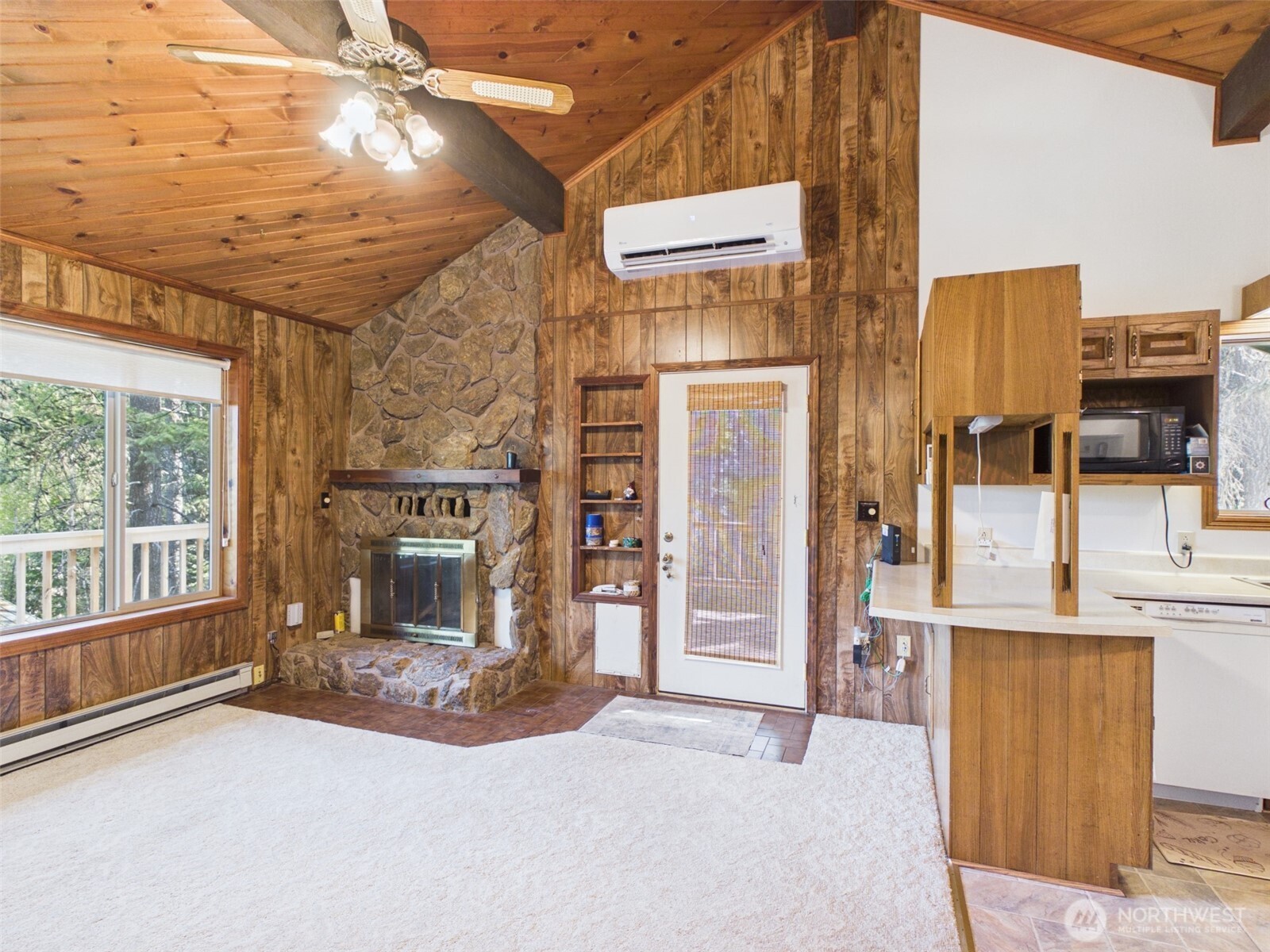 145 Barrett Creek Road Property Photo 3