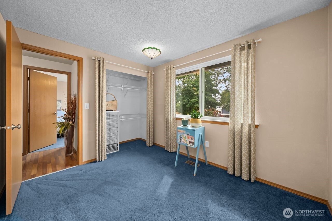 4984 31st Street Property Photo 10