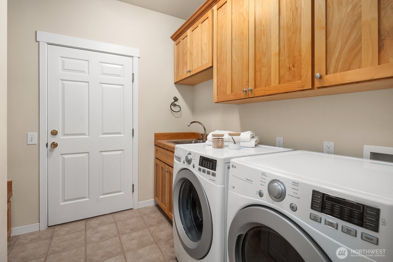 8310 214th Place Property Photo 18