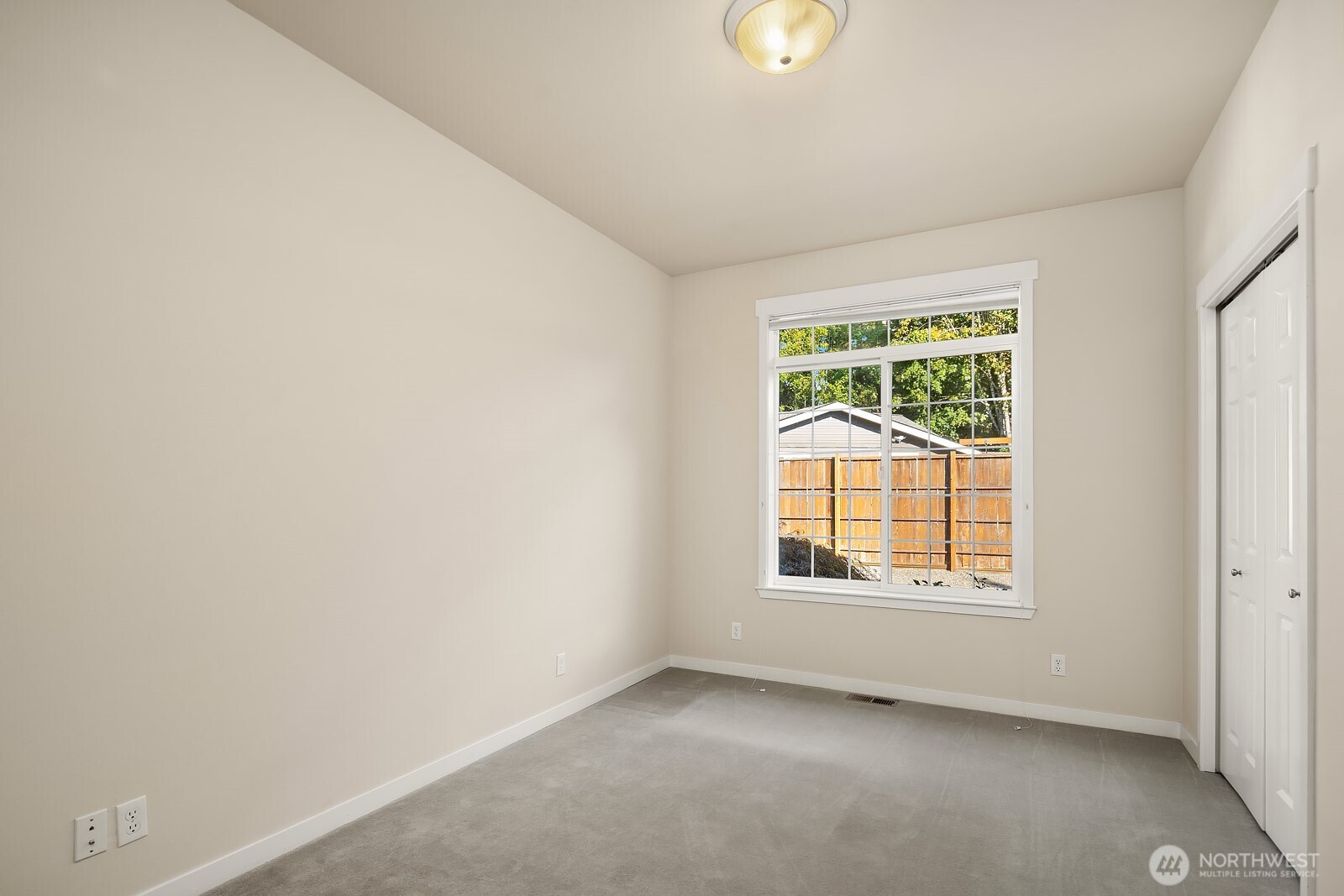 8310 214th Place Property Photo 23