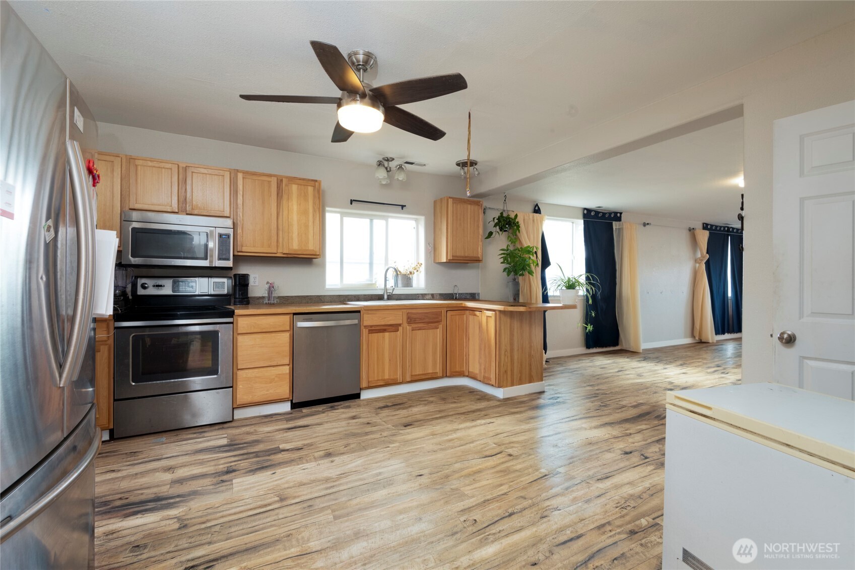 514 Richmond Avenue Property Photo 6