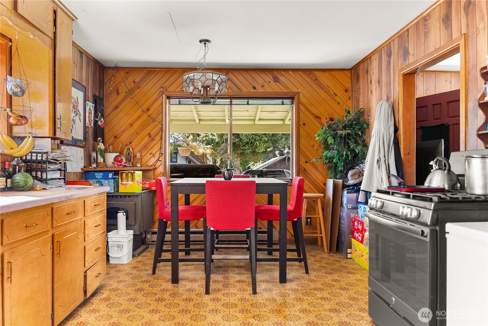 234 Castle Avenue Property Photo 12