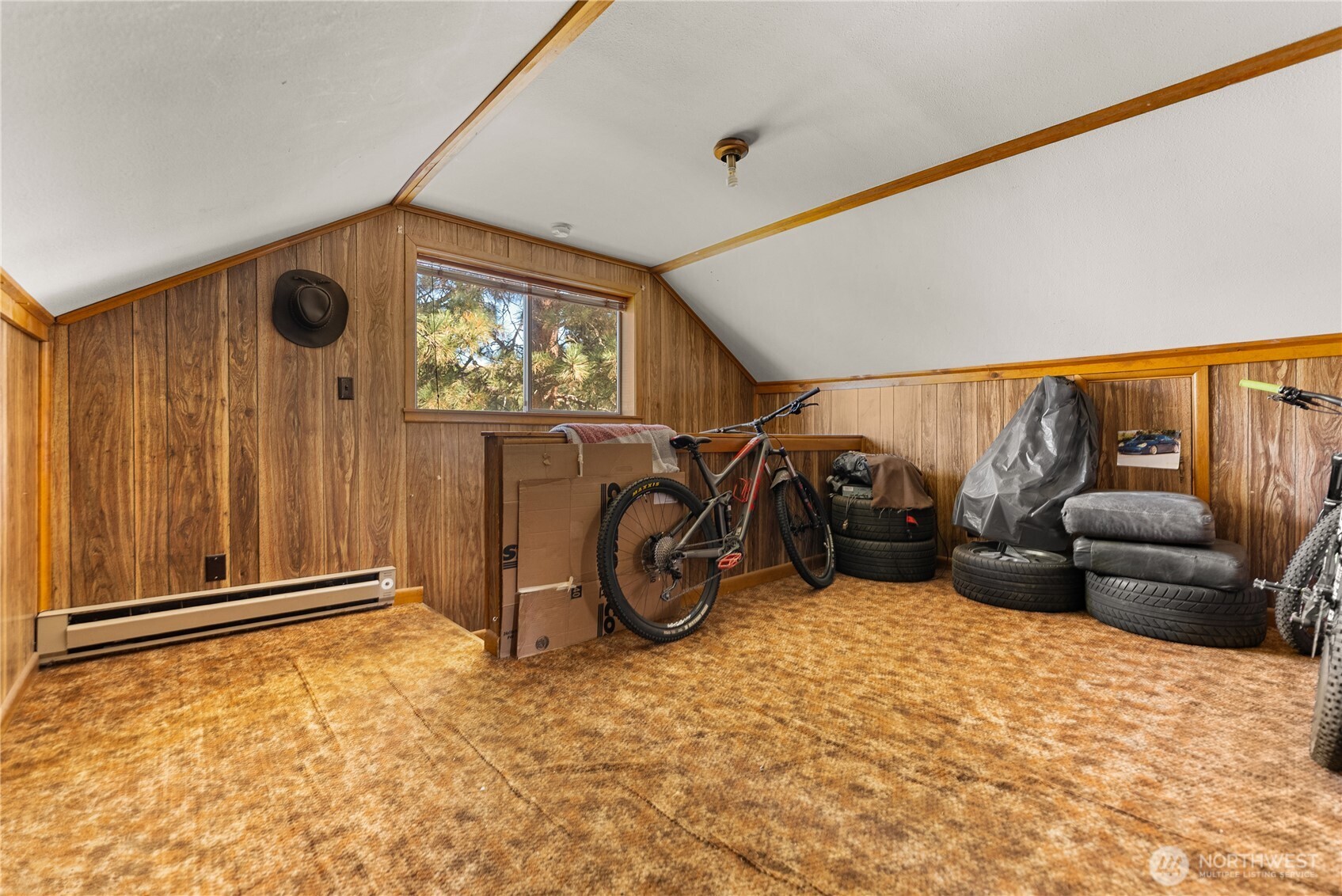 234 Castle Avenue Property Photo 31
