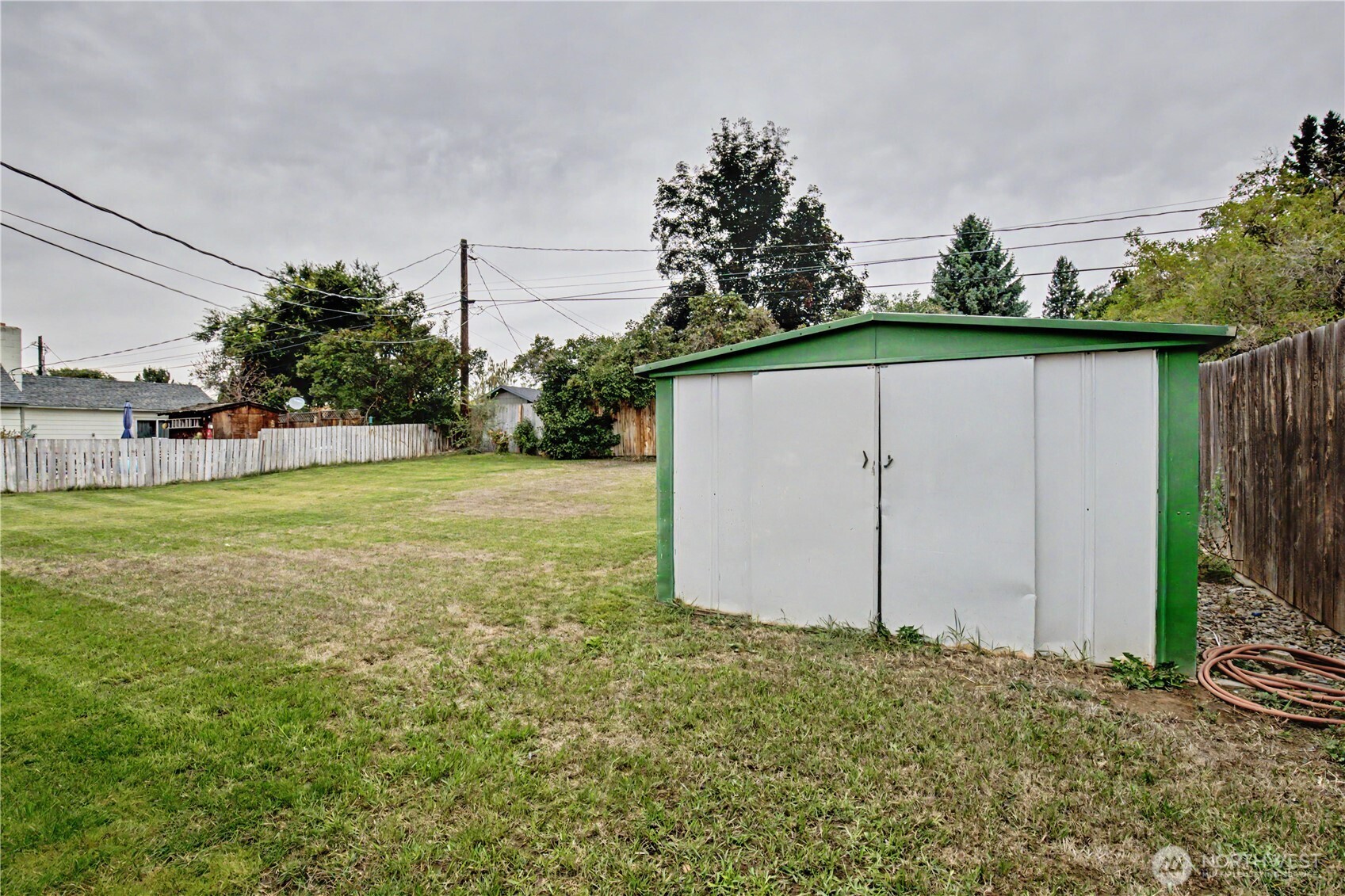 811 E Mountanview Avenue Property Photo 10