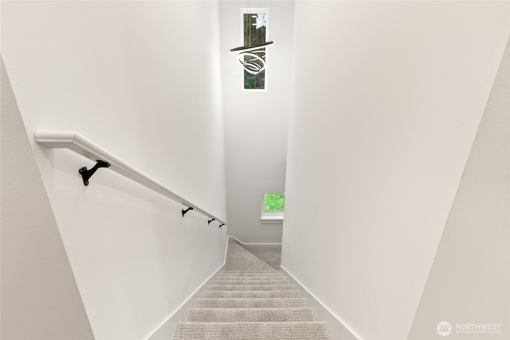 13807 Pinehurst Lane Property Photo 30