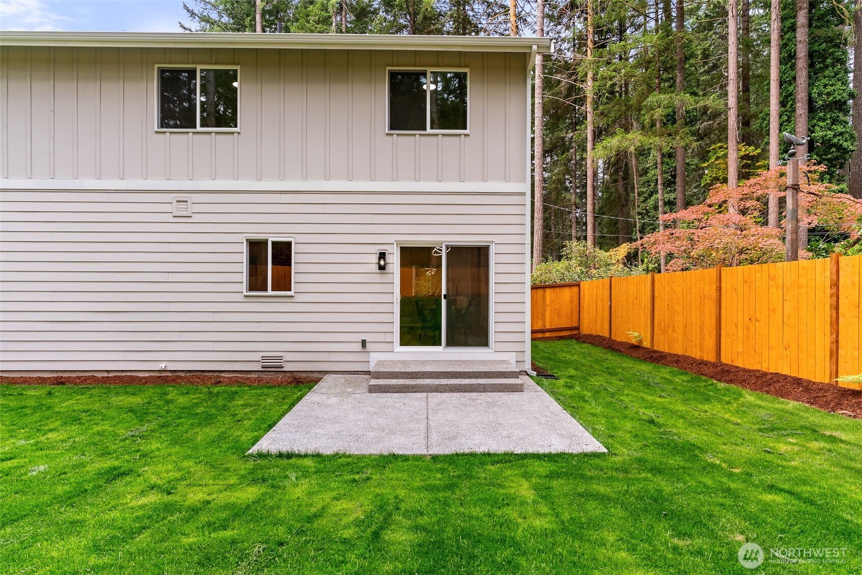 13807 Pinehurst Lane Property Photo 33