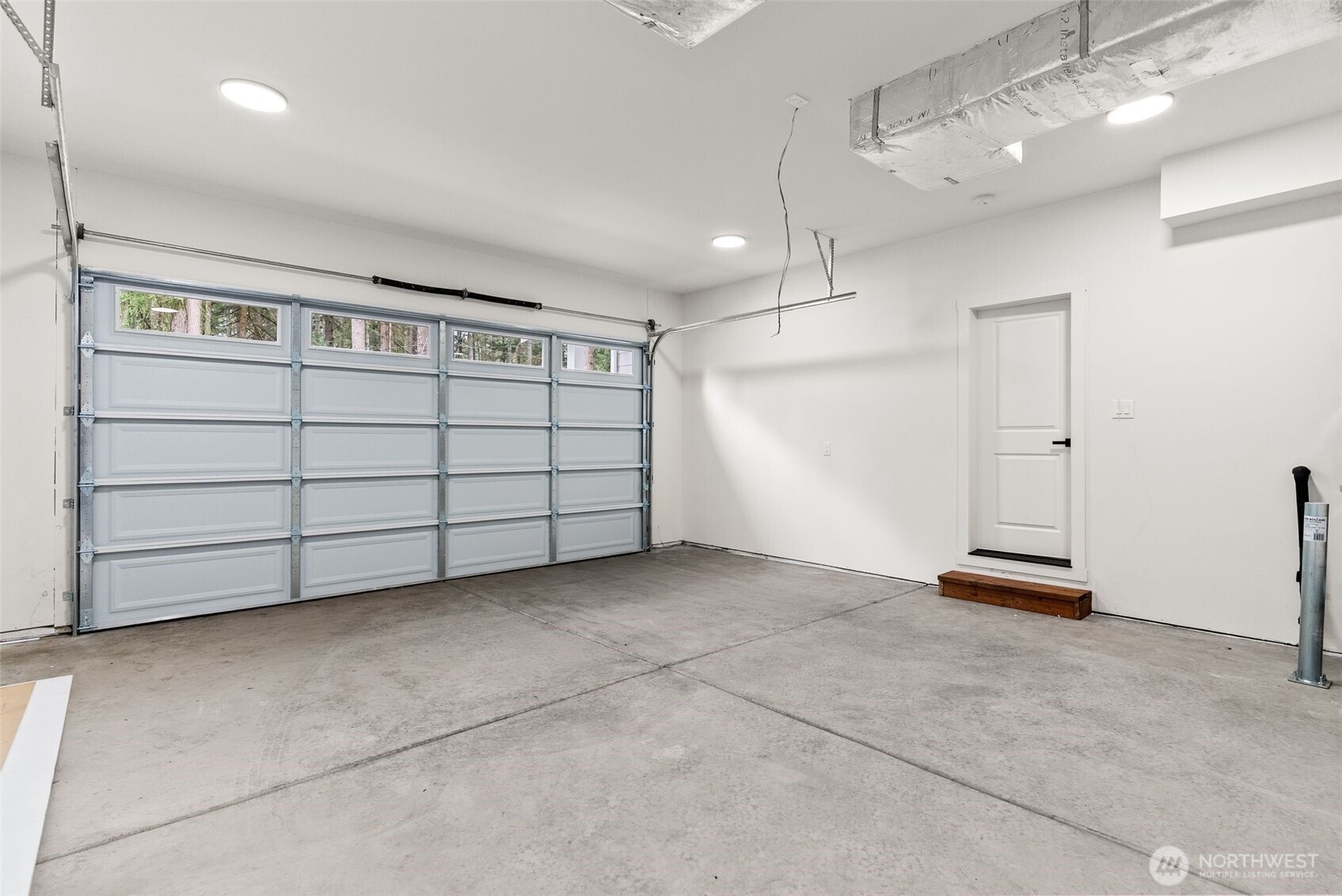 13807 Pinehurst Lane Property Photo 37