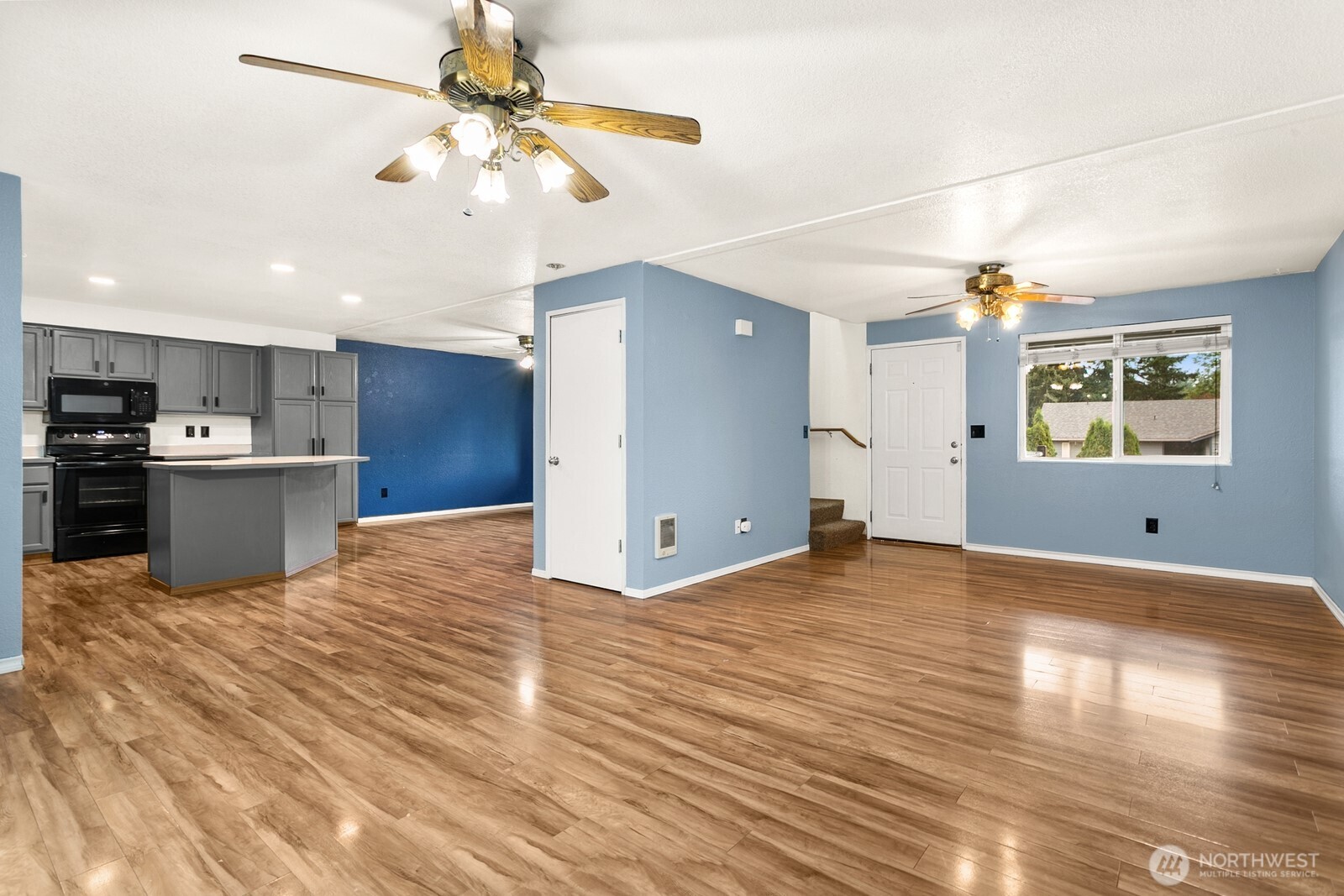 16231 84th Ct Se Property Photo 4