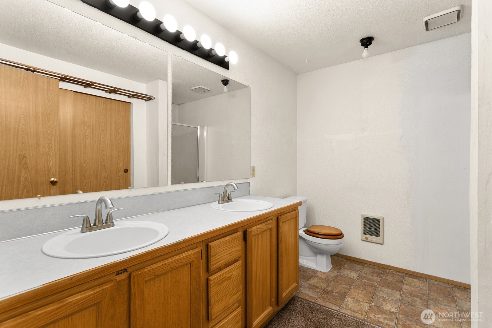 16231 84th Ct Se Property Photo 19