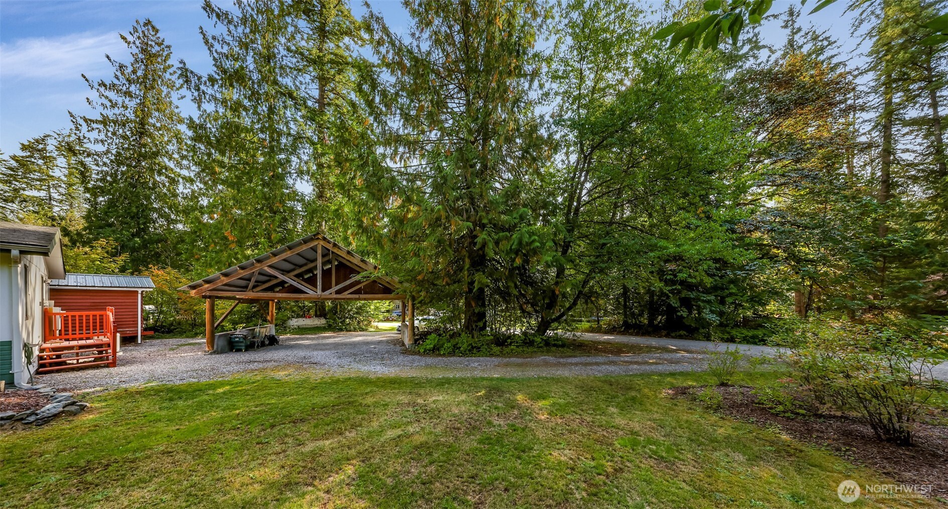 7749 Shannon Way Property Photo 4