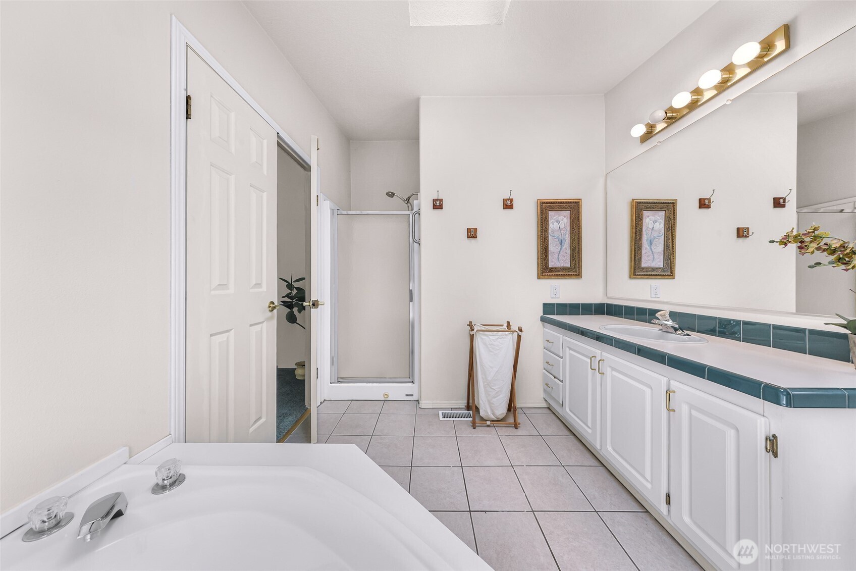 7749 Shannon Way Property Photo 17