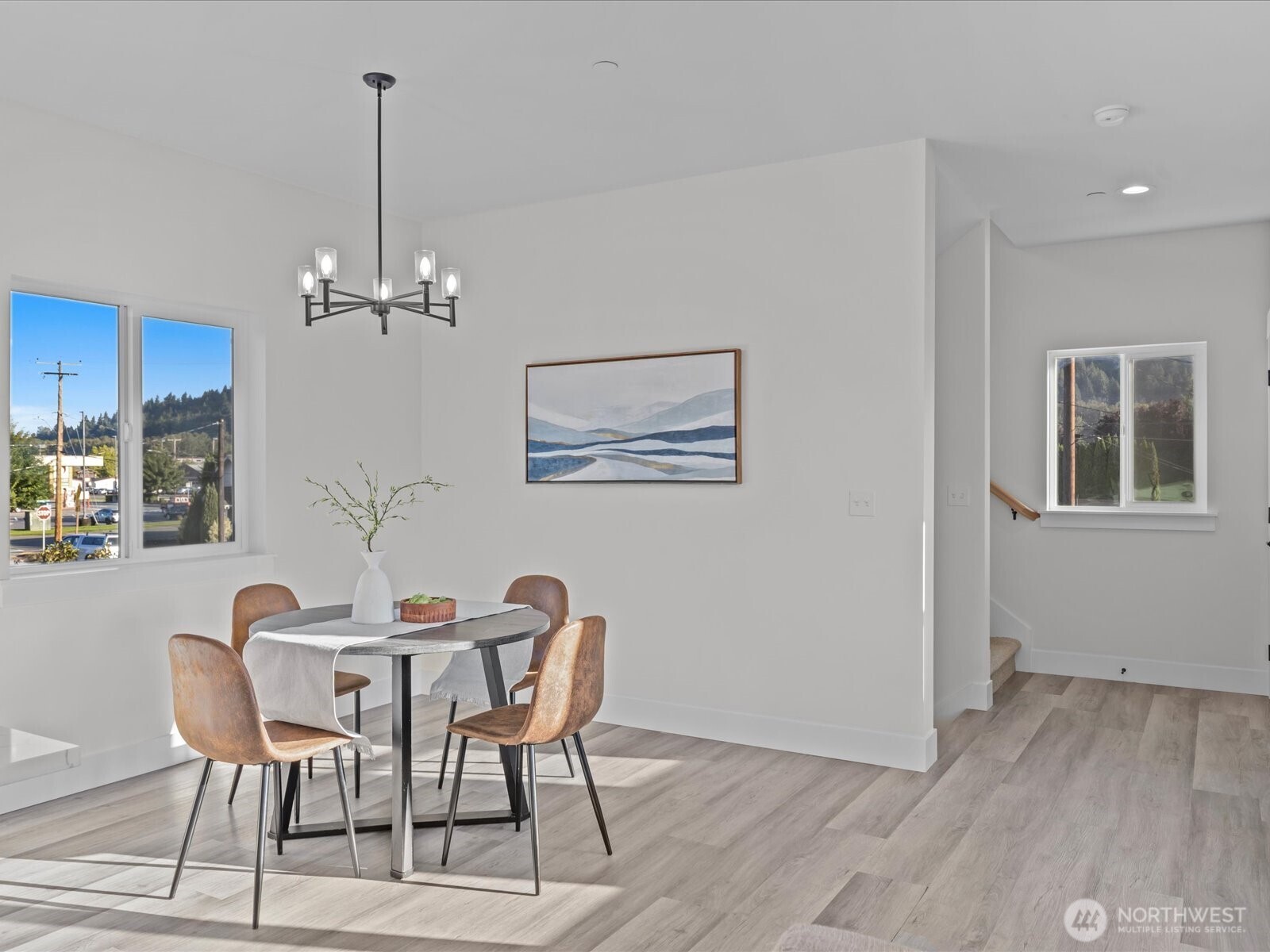 215 Corrin Avenue C Property Photo 6