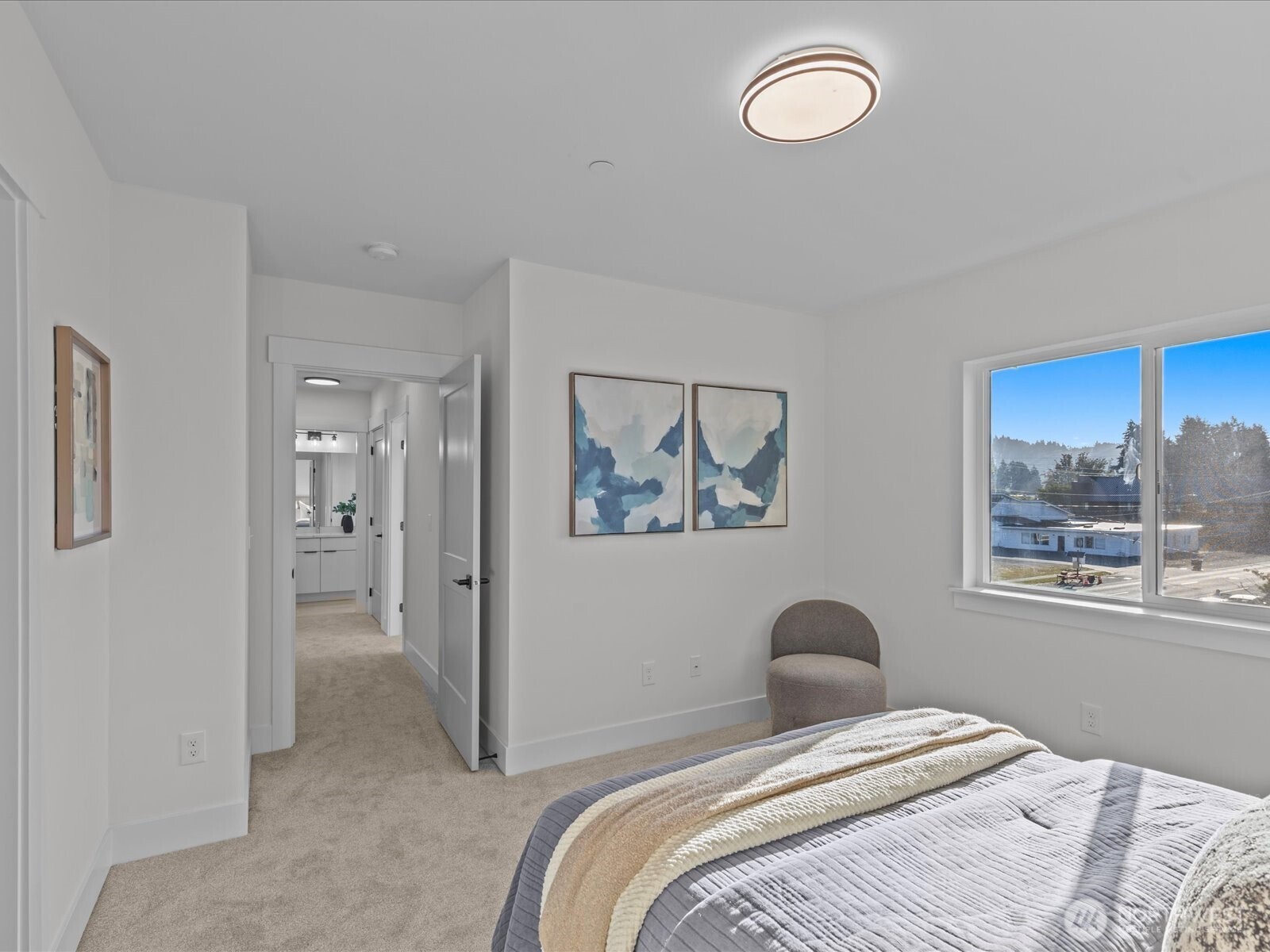 215 Corrin Avenue C Property Photo 25