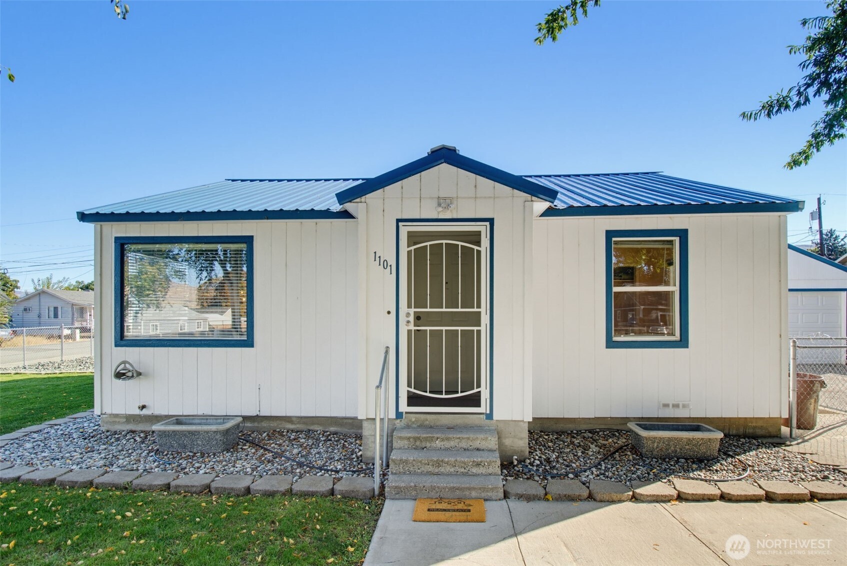 1101 8th Street Property Photo 3