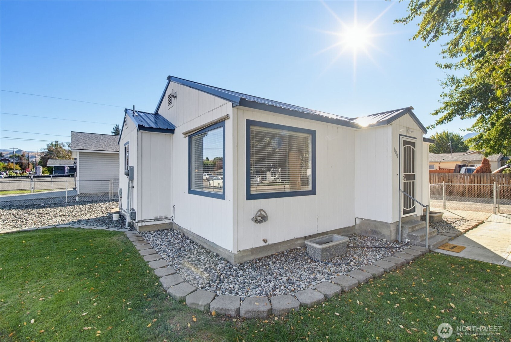 1101 8th Street Property Photo 6