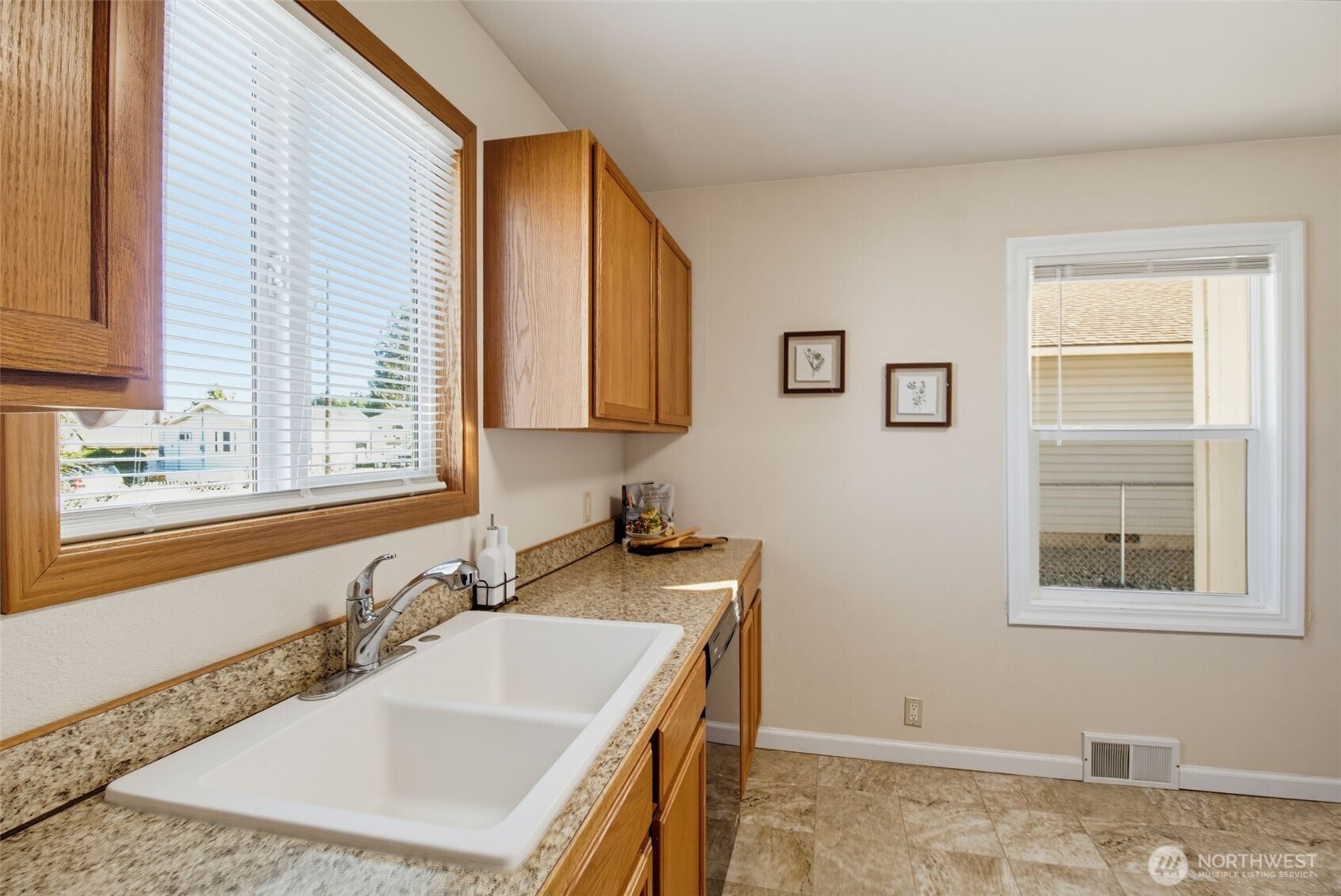 1101 8th Street Property Photo 13