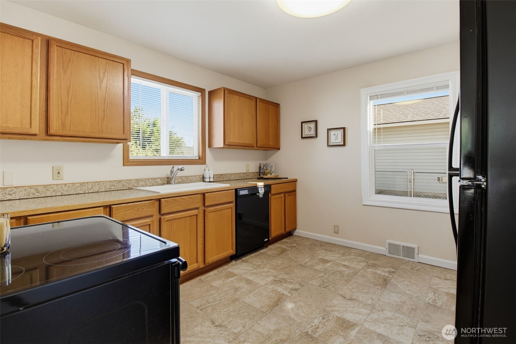 1101 8th Street Property Photo 17