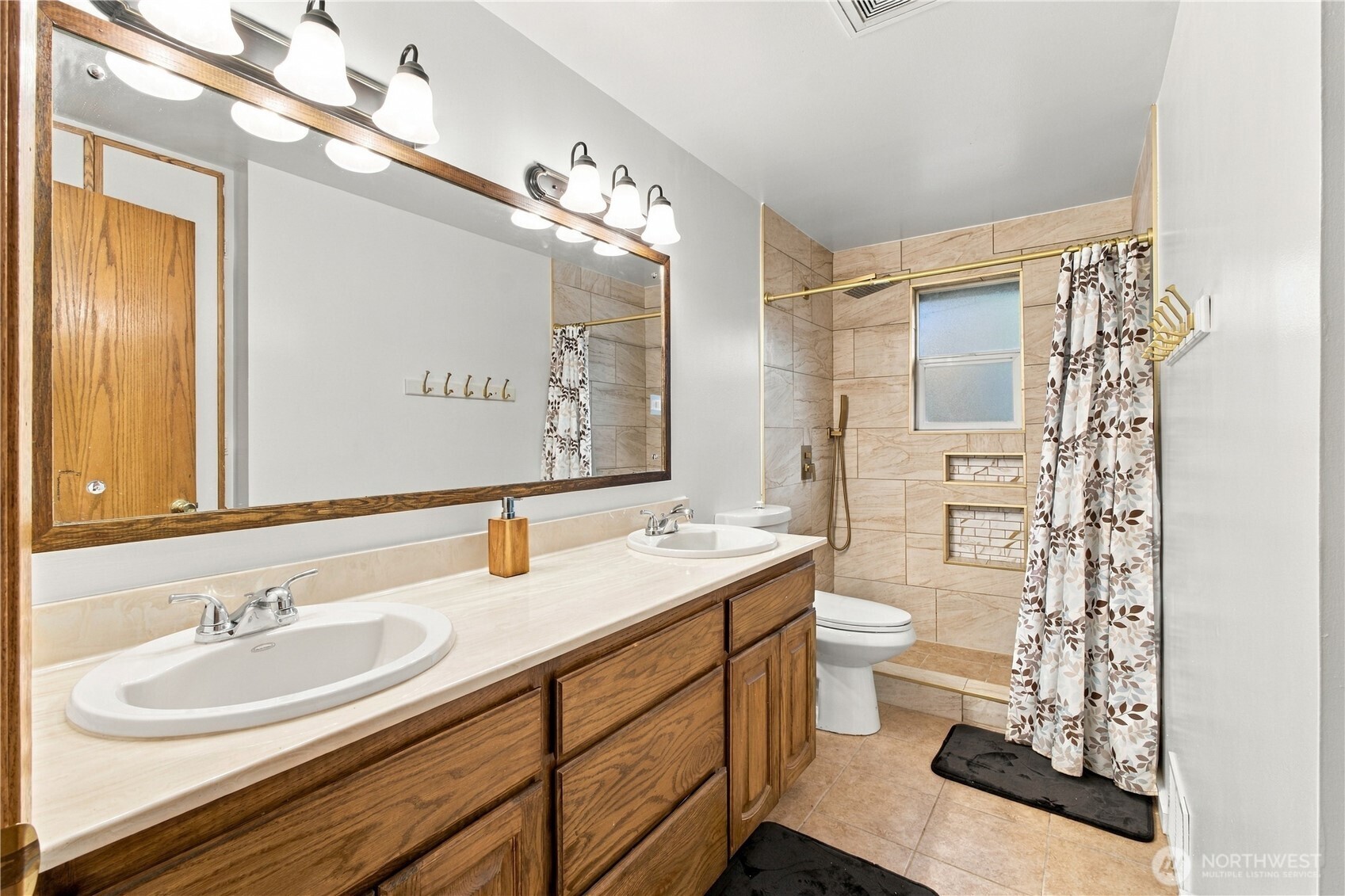 1318 28th Street Property Photo 18