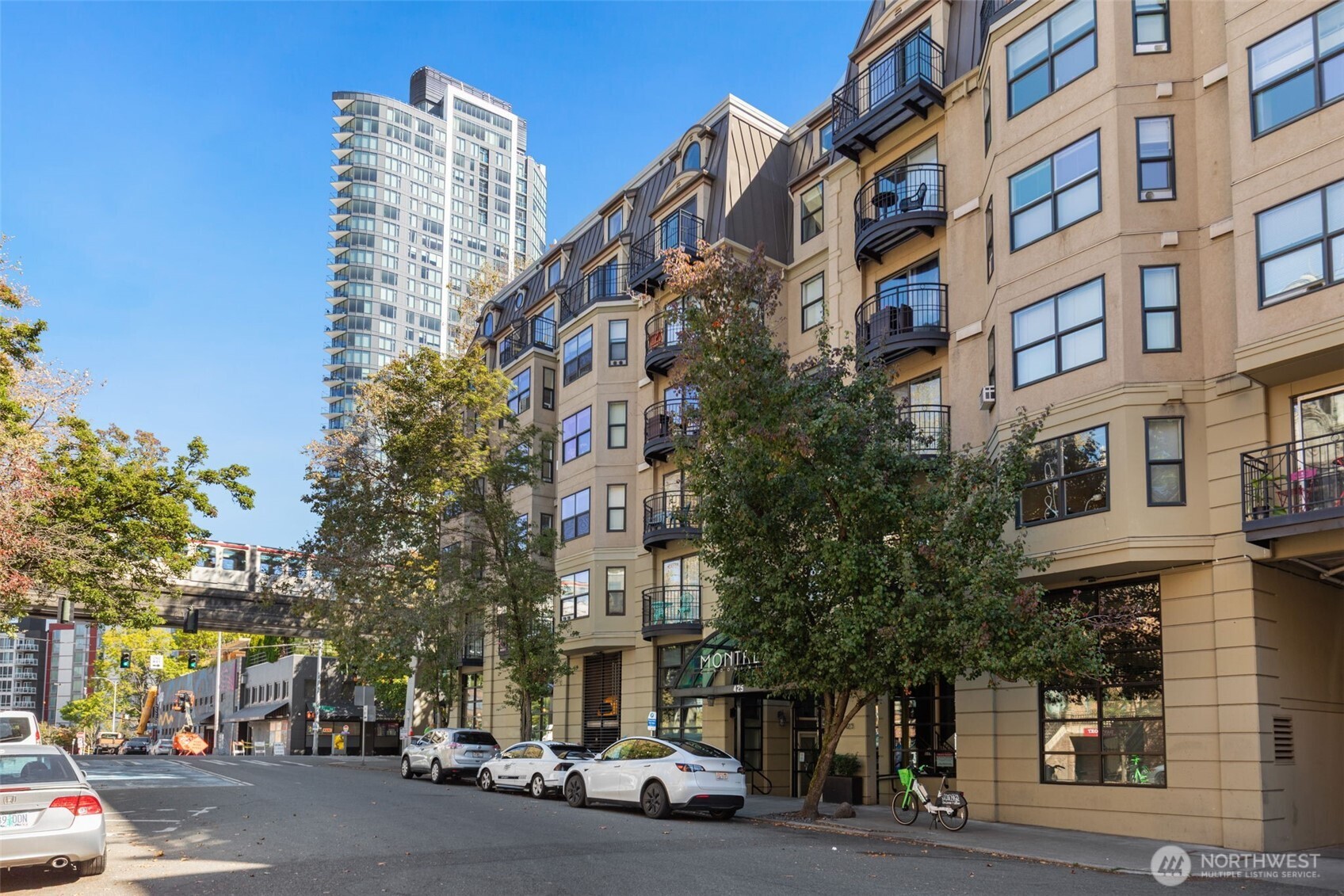 425 Vine St 721 Property Photo 1