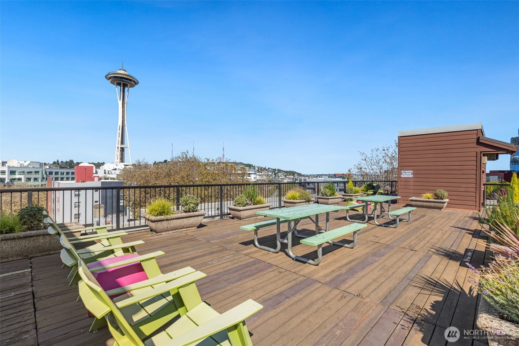 425 Vine St 721 Property Photo 18
