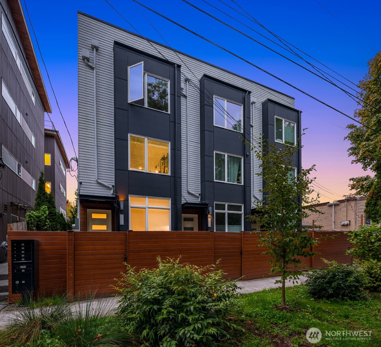 9553 Ashworth Avenue B Property Photo 19