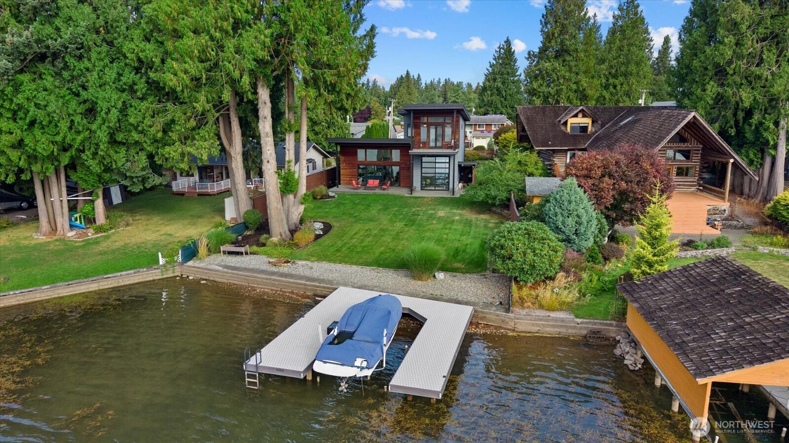 6360 S Island Drive Property Photo 3