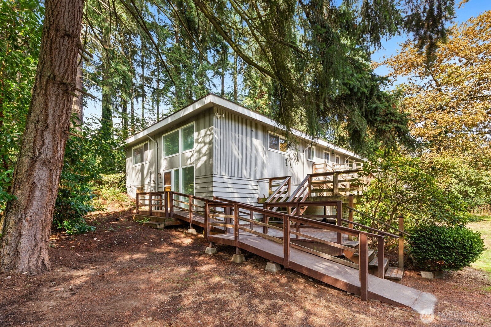 13227 14th Avenue Property Photo 3