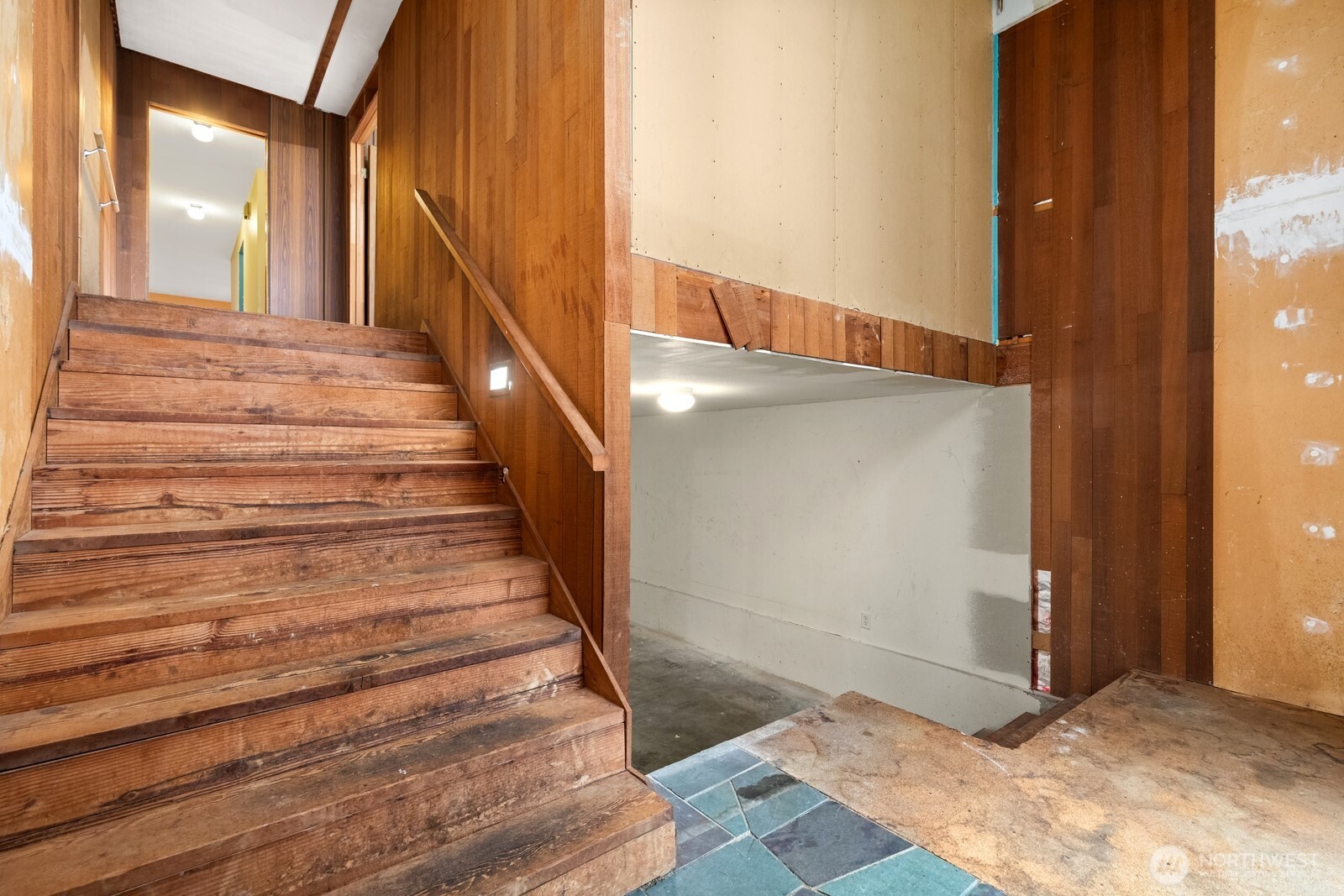 13227 14th Avenue Property Photo 4