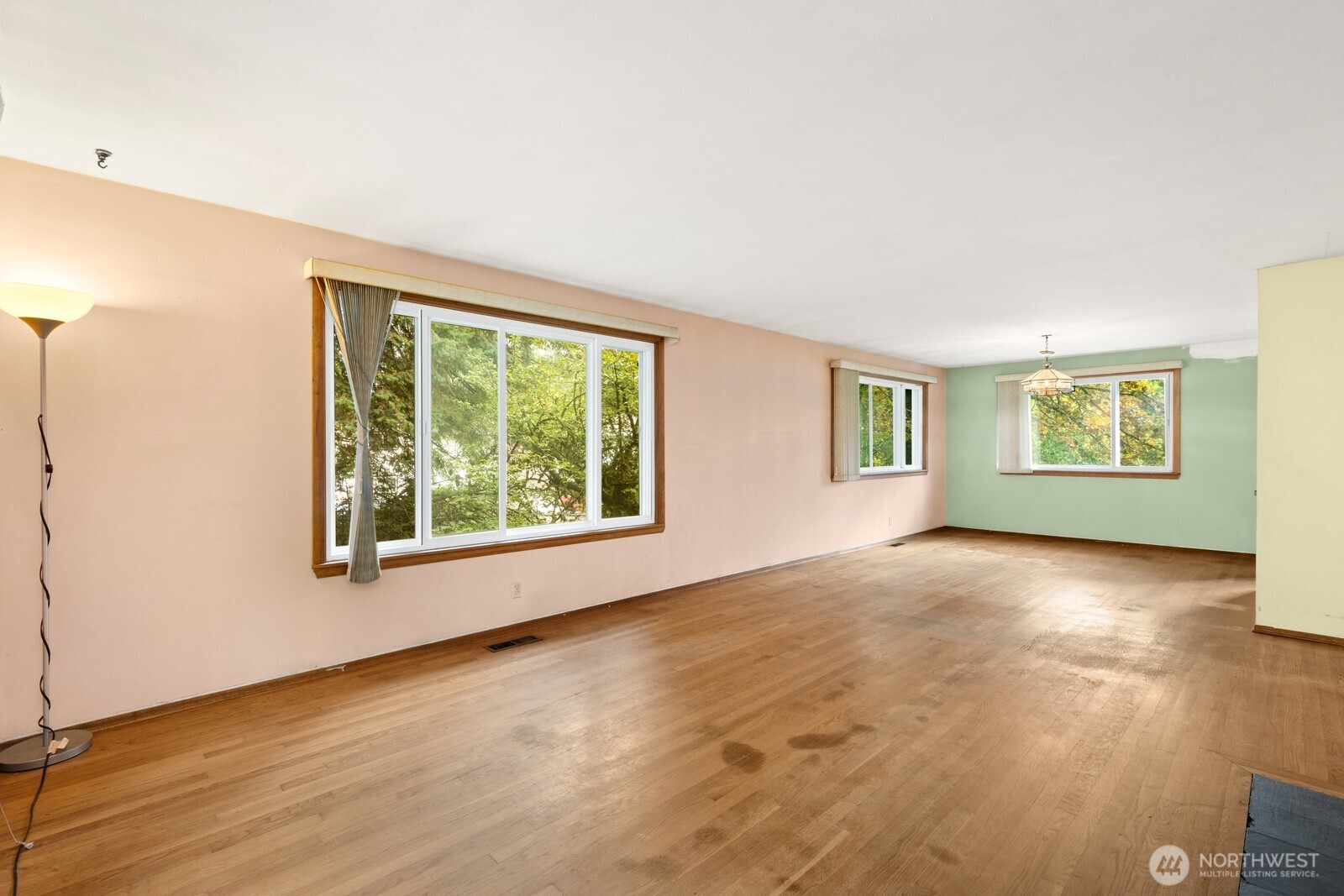 13227 14th Avenue Property Photo 7